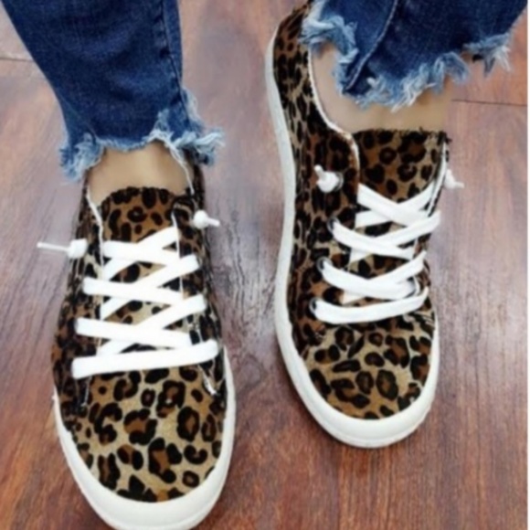 🛍 Leopard Sneakers - Picture 5 of 6